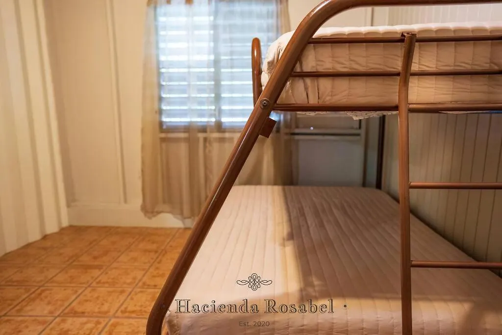 בית נופש הוילה פונצ'ה Hacienda Rosabel