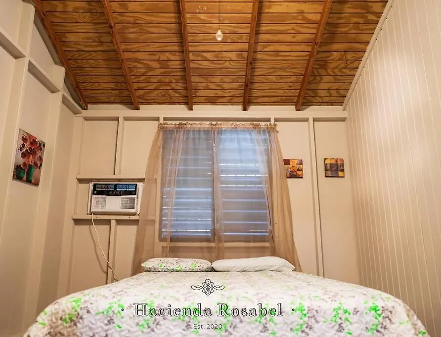 הוילה פונצ'ה Hacienda Rosabel